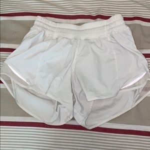WHITE LULU LEMON SHORTS